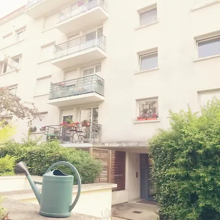 Olympe سان دوني